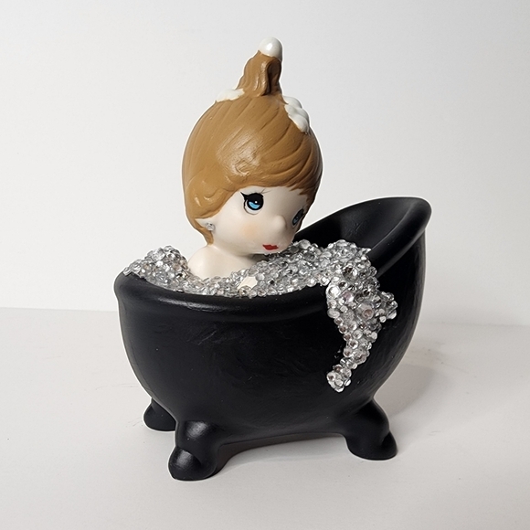 Taylor Swift Reputation Look What You Made Me Do Inspired Figurine - Picture 2 of 7